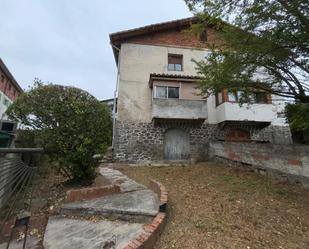 Exterior view of Single-family semi-detached for sale in Laudio / Llodio  with Heating, Terrace and Storage room