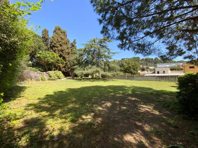 Terreno residencial en Venta en Mare de Deu de Montserrat en Bell - Aire