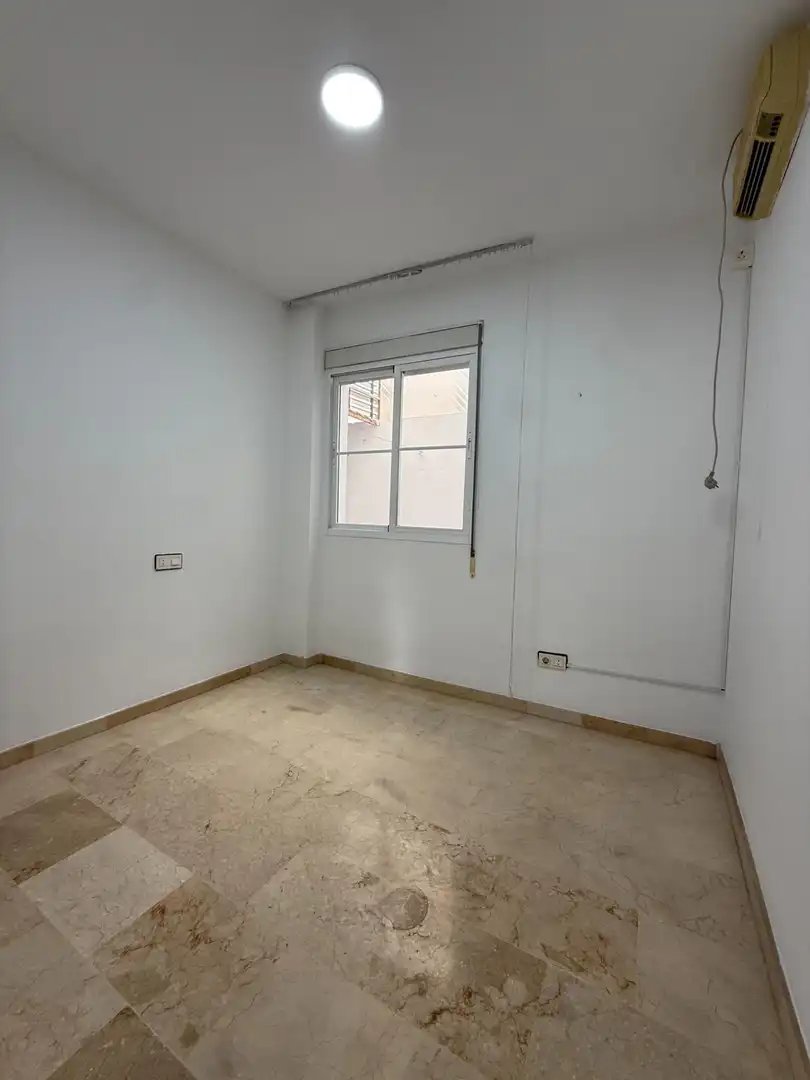 Flat for rent in Avenida BLAS DE OTERO, 10, Maracena