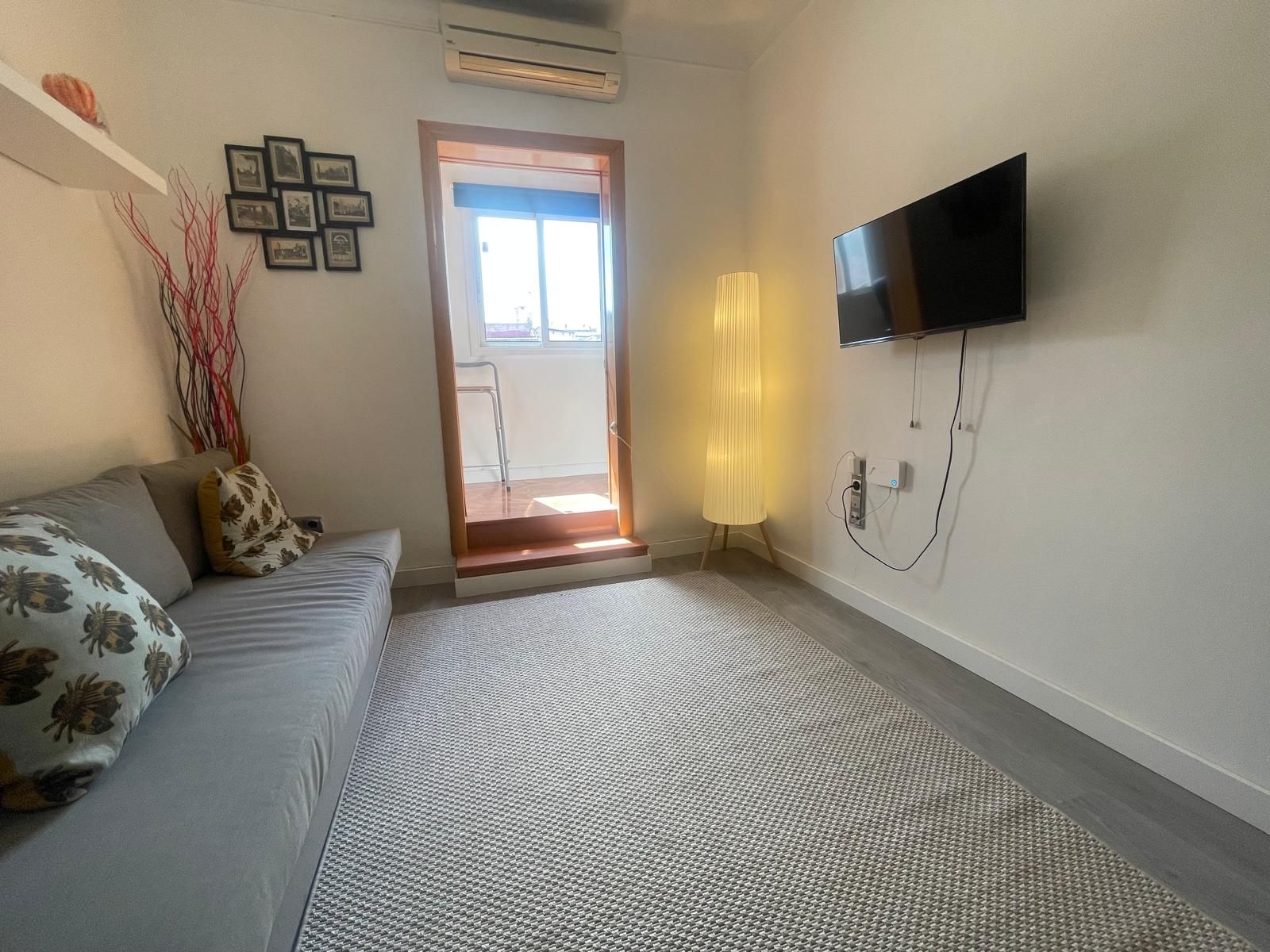 Living room of Flat for sale in  Barcelona Capital