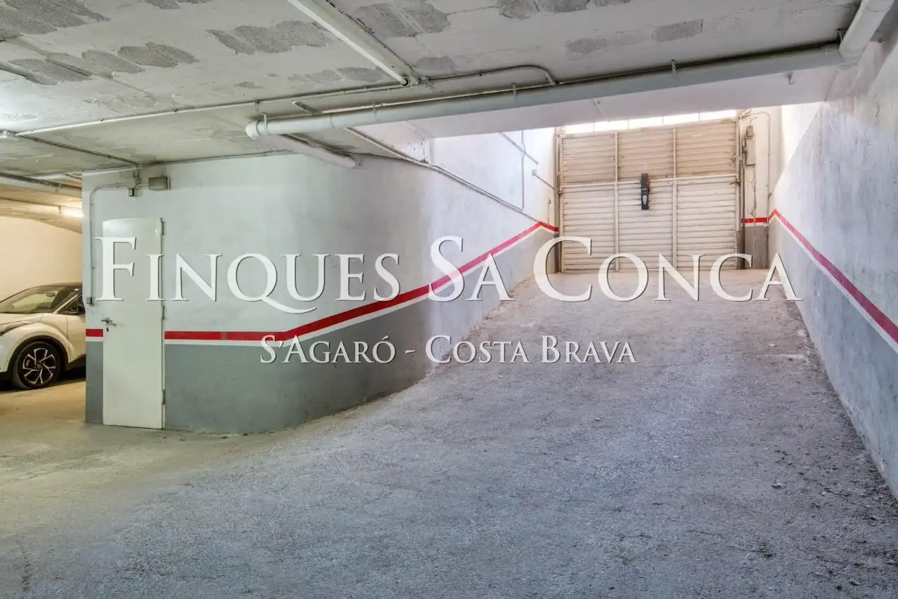 Aparcament de Apartament en venda en Sant Feliu de Guíxols amb Calefacció