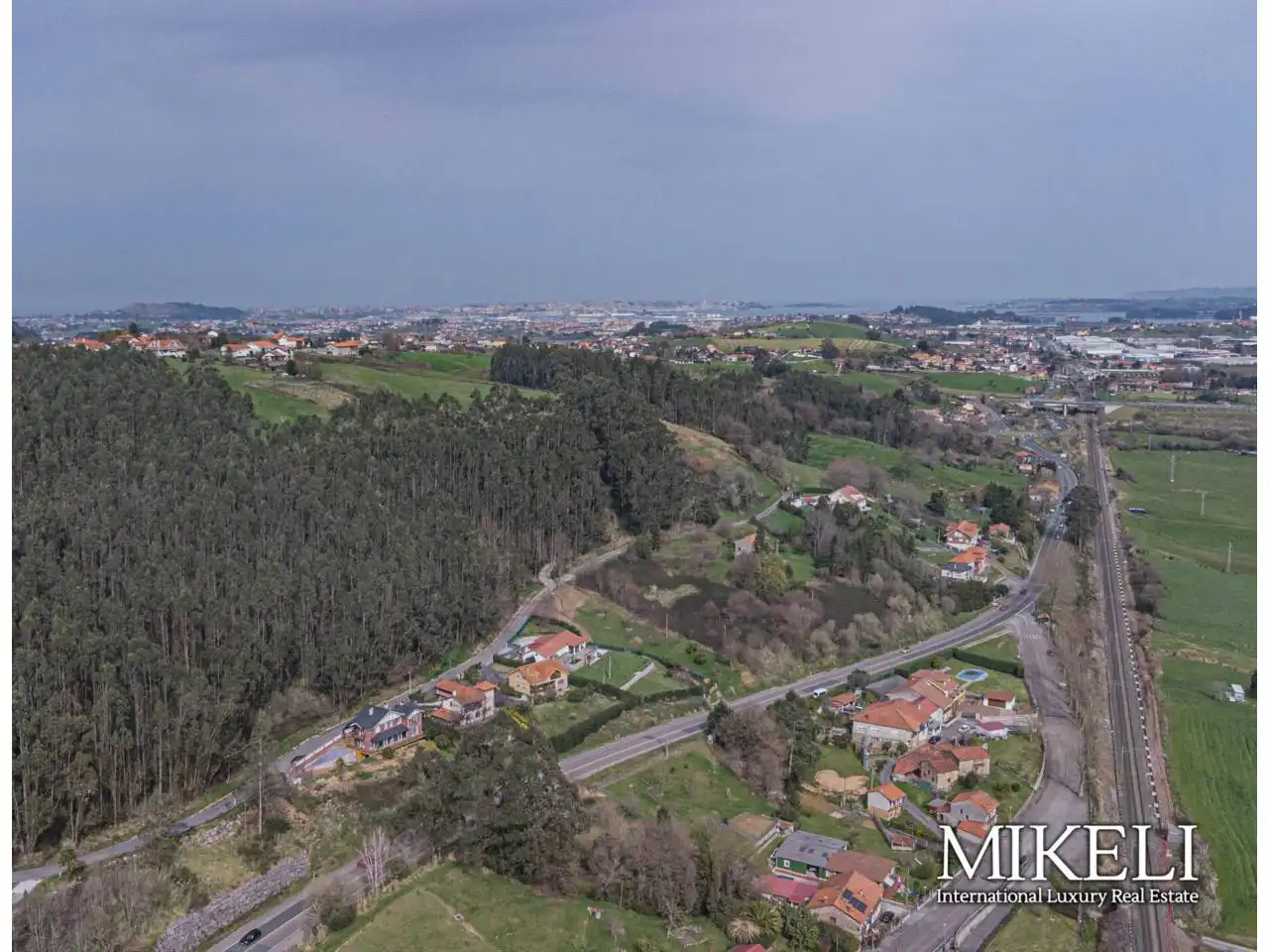 Vista exterior de Casa o chalet en venta en Piélagos con Aire acondicionado, Calefacción y Jardín privado