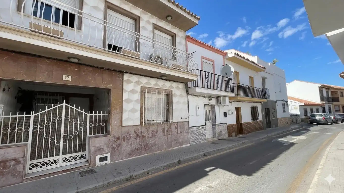 Außenansicht von Maisonette zum Verkauf in Alhaurín de la Torre