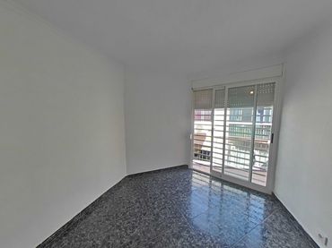Pis amb ascensor en venda a Ps Salzareda
