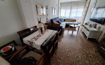 Living room of Flat for sale in Sabadell  with Air Conditioner, Heating and Balcony