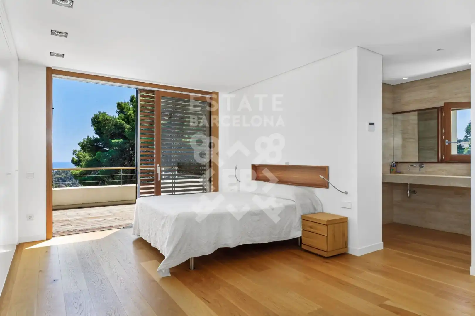 Bedroom of Houses for sale in Begur  with Air Conditioner, Private garden and Terrace