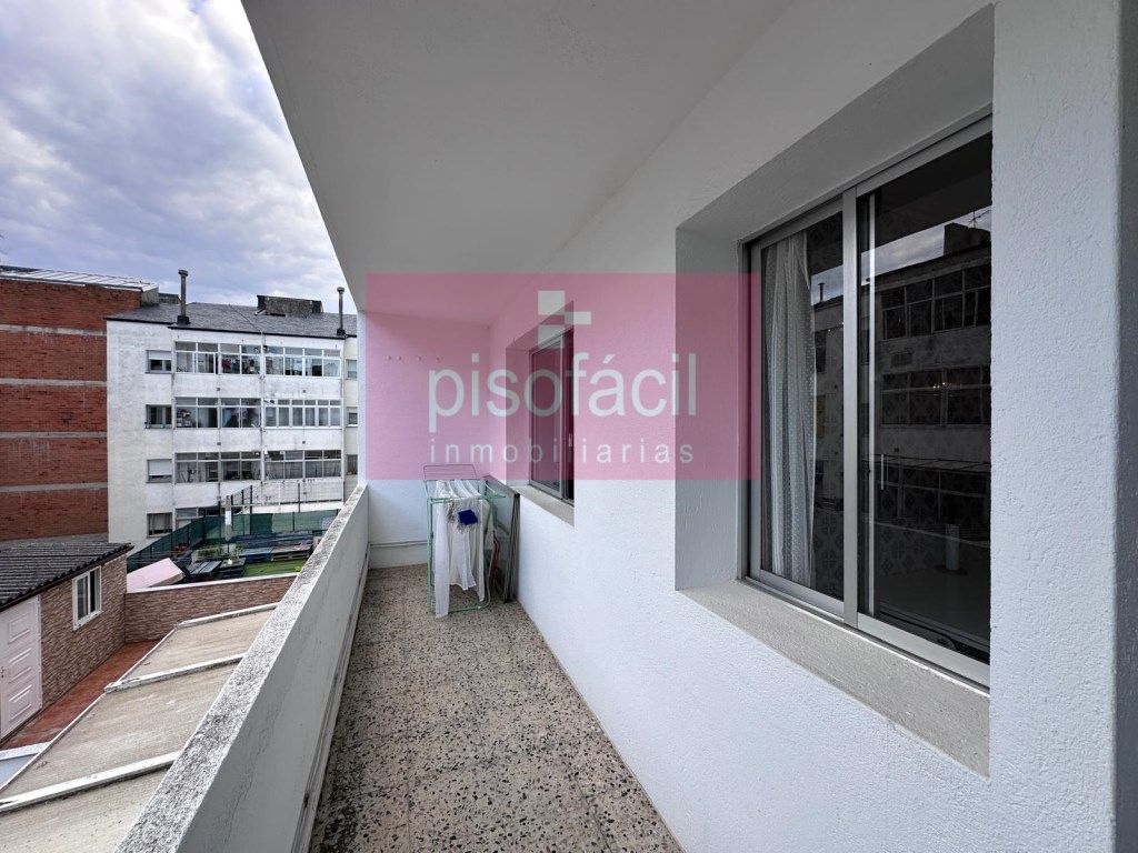 Flat for sale in Lugo Capital  with Terrace