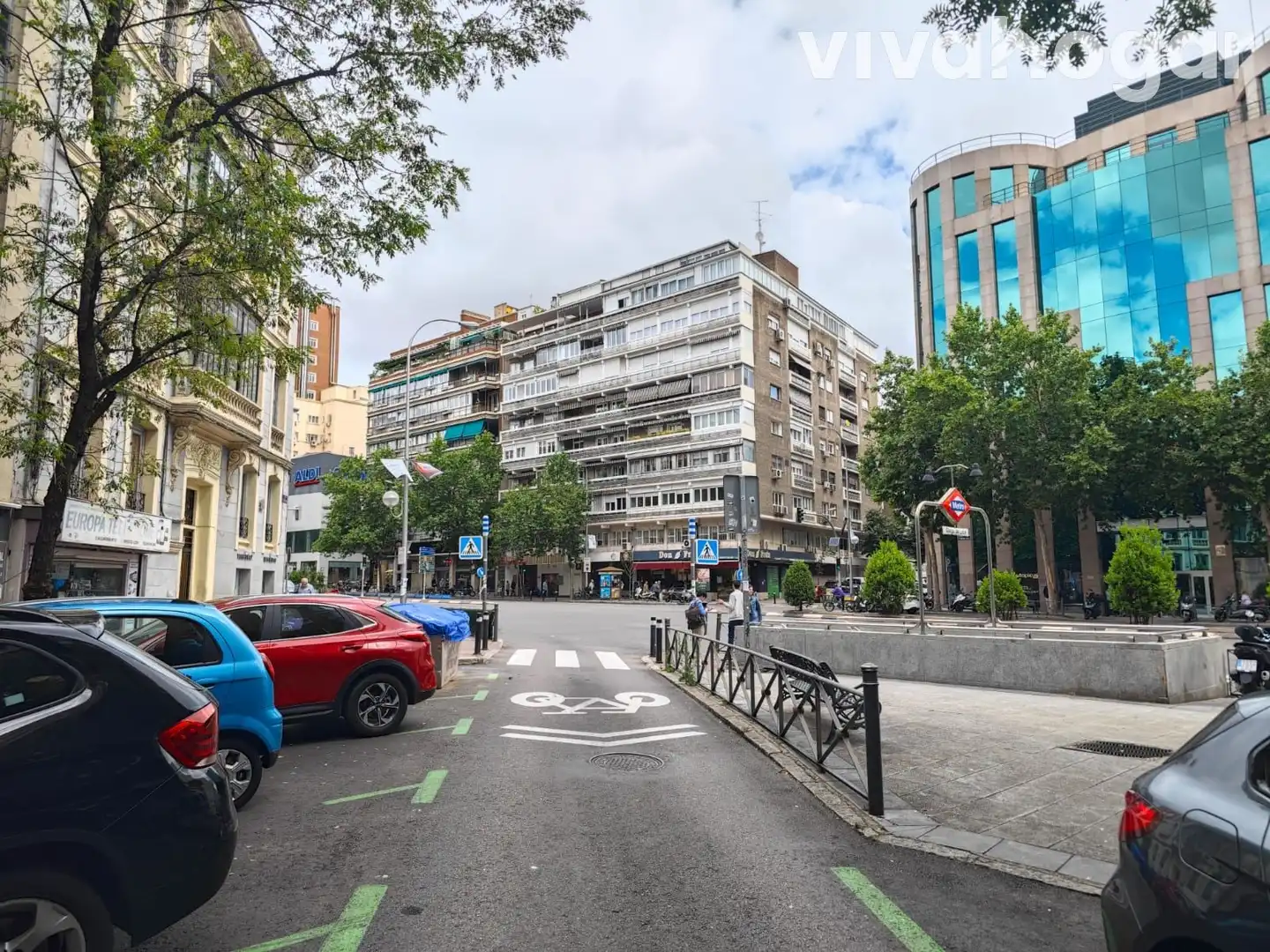 Außenansicht von Garage zum Verkauf in Madrid