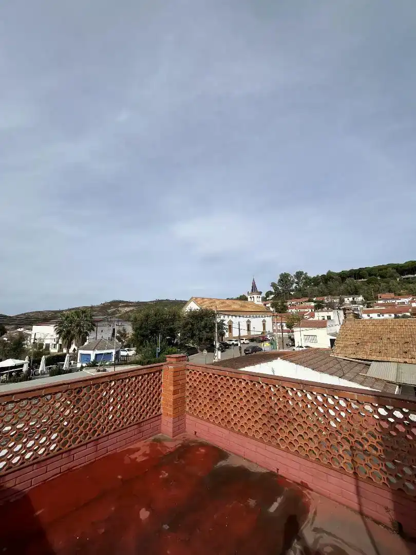Vista exterior de Casa o xalet en venda en La Zarza - Perrunal, Huelva