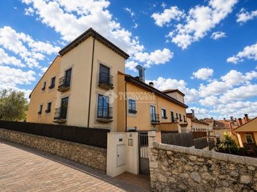Pis amb ascensor en venda a Villalba Pueblo