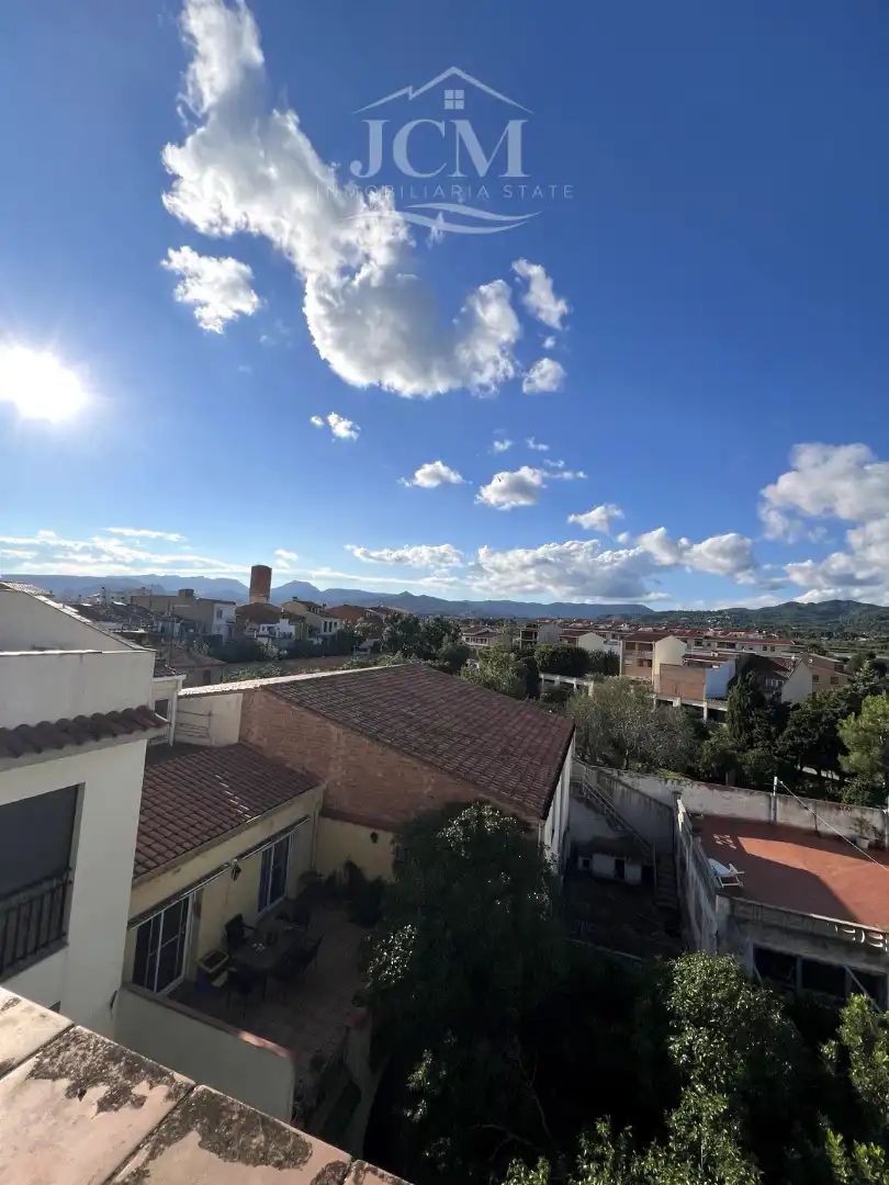 Vista exterior de Dúplex en venda en Montbrió del Camp amb Aire condicionat, Calefacció i Parquet