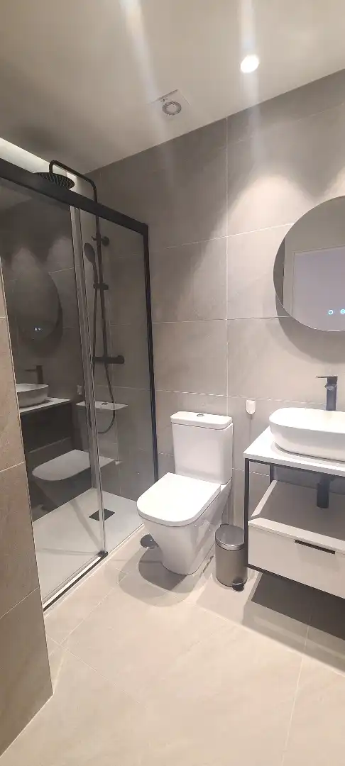 Baño de Loft de alquiler en Madrid con Aire acondicionado, Calefacción y Amueblado