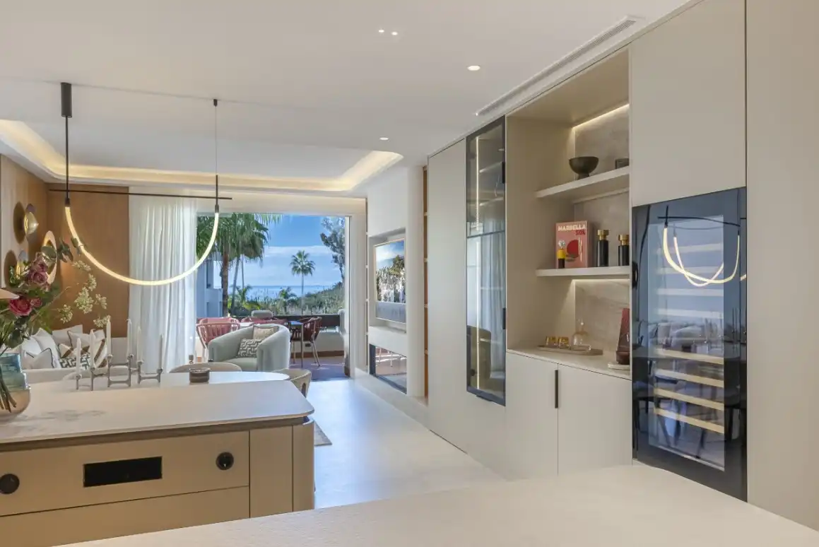 Living room of Flat for sale in Estepona  with Air Conditioner, Heating and Private garden