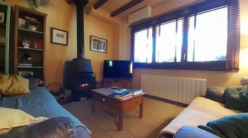 Foto 4 de Casa adosada en venda a Riudaura, Riudaura, Girona