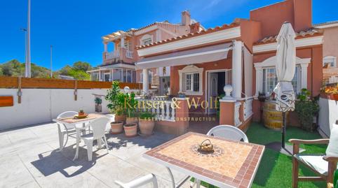 Foto 3 de Casa o xalet en venda a Carrer de Finlandia, Puerto Marino, Alicante