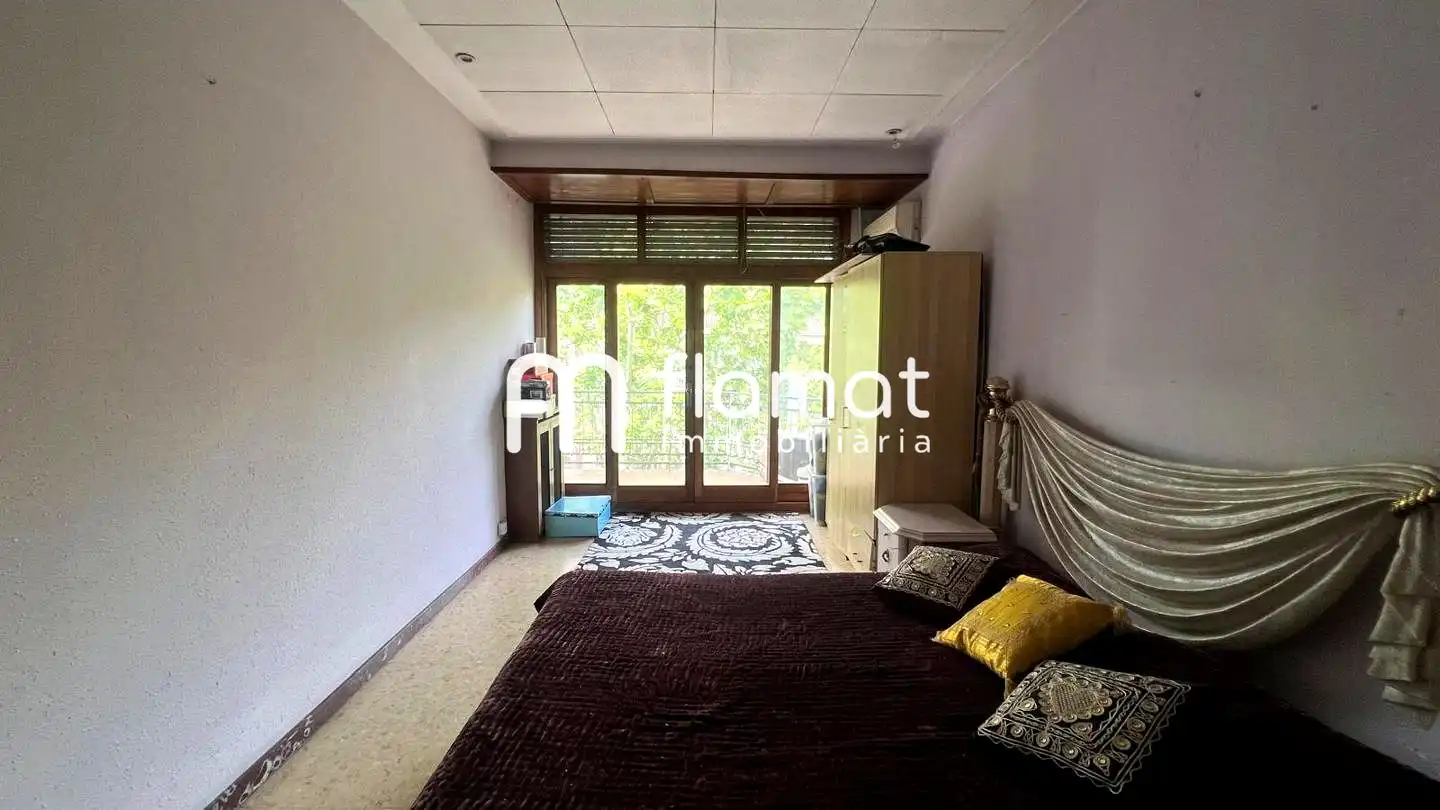 Habitación de Casa o chalet en venta en Barcelona