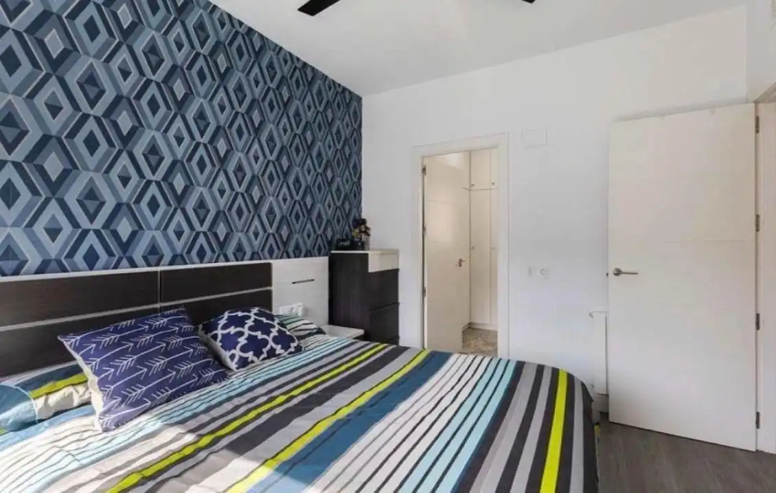 Habitación de Casa adosada en venta en Valencia con Aire acondicionado, Jardín privado y Terraza