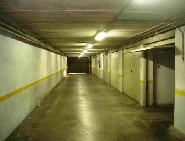 Garaje en Venta en Hormigos "la Benita", 25 en El Pilar - La Estación