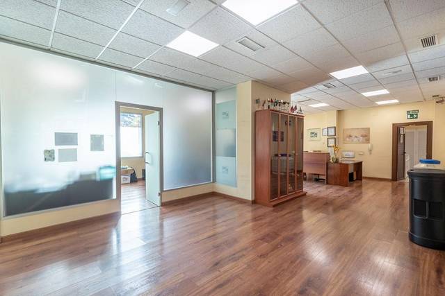 Local comercial en Venta en Avenida Fernando de los Ríos, 32 en Parque Lagos