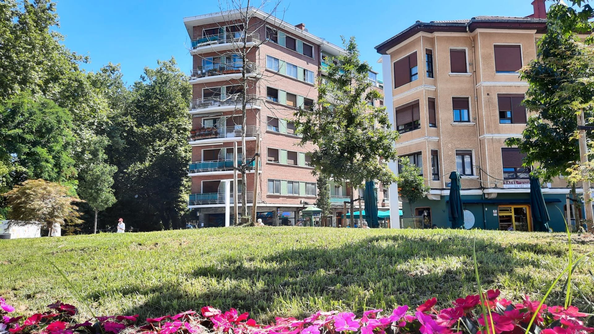 Vista exterior de Pis en venda en Getxo  amb Calefacció i Balcó