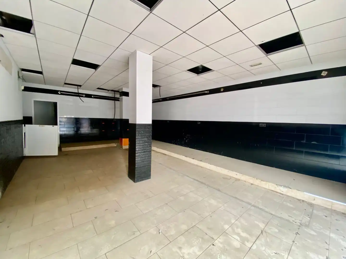 Local commercial à louer à Sant Jordi, imagen 5