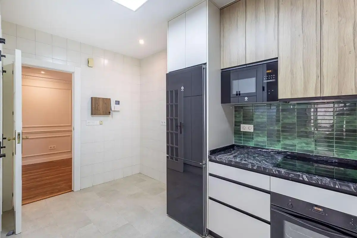 Kitchen of Flat for rent in Granada  with Air Conditioner, Heating and Terrace
