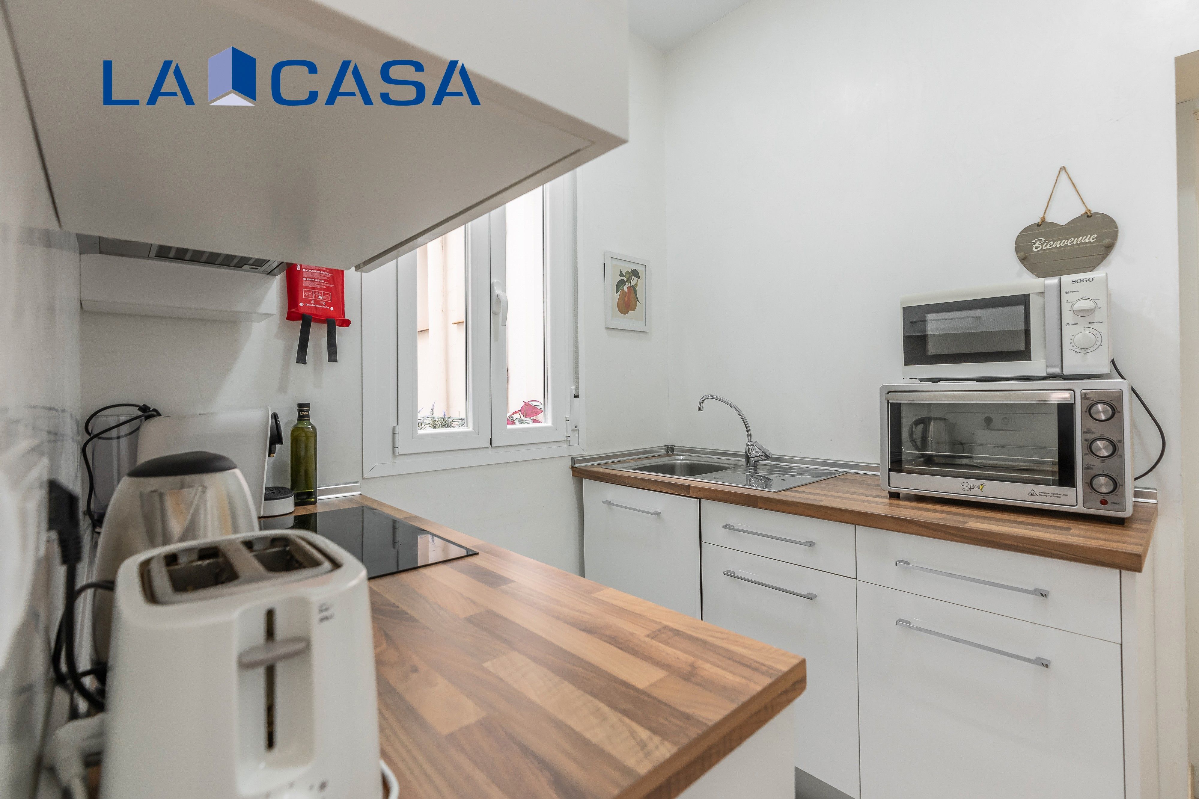 Flat for sale in Calle de Santa Bárbara, Universidad - Malasaña, Centro