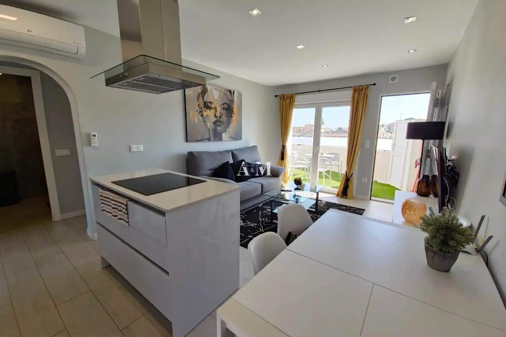 Detached homes for rent in La Regia