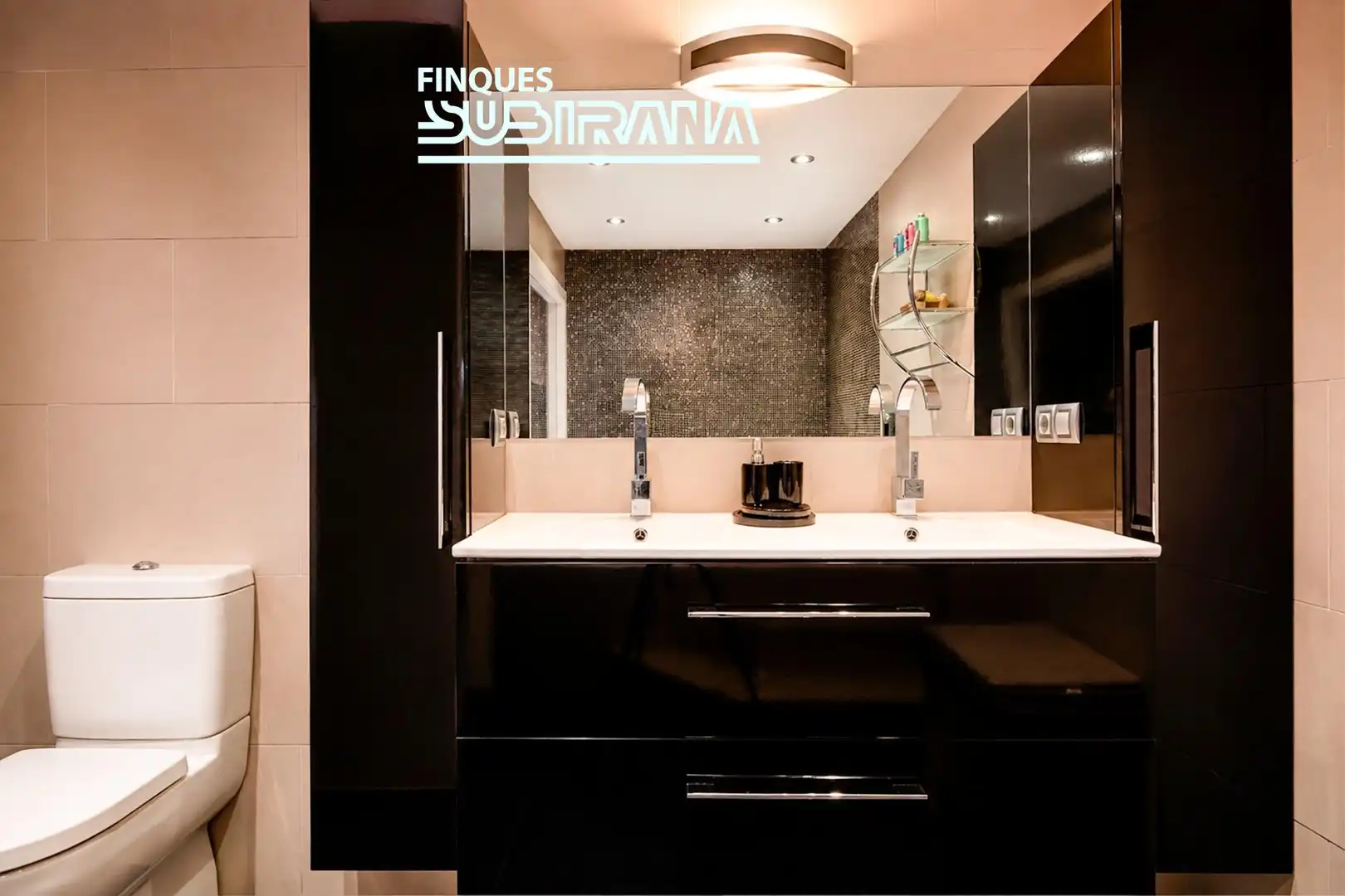 Baño de Piso en venta en Masquefa con Calefacción y Jacuzzi