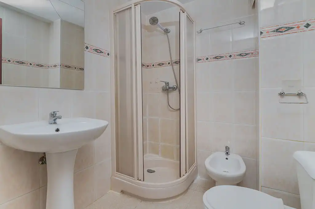 Baño de Piso en venta en Las Aves