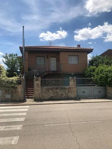 Casa-chalet en Venta en Méntrida
