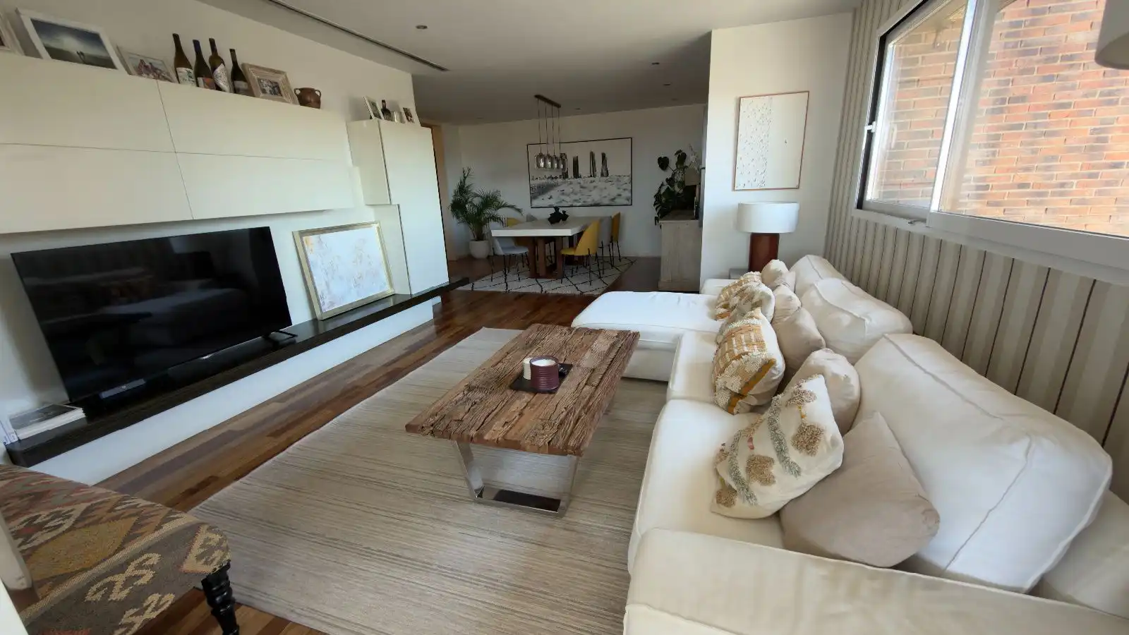 Sala de estar de Piso en venta en Pozuelo de Alarcón con Aire acondicionado, Calefacción y Trastero