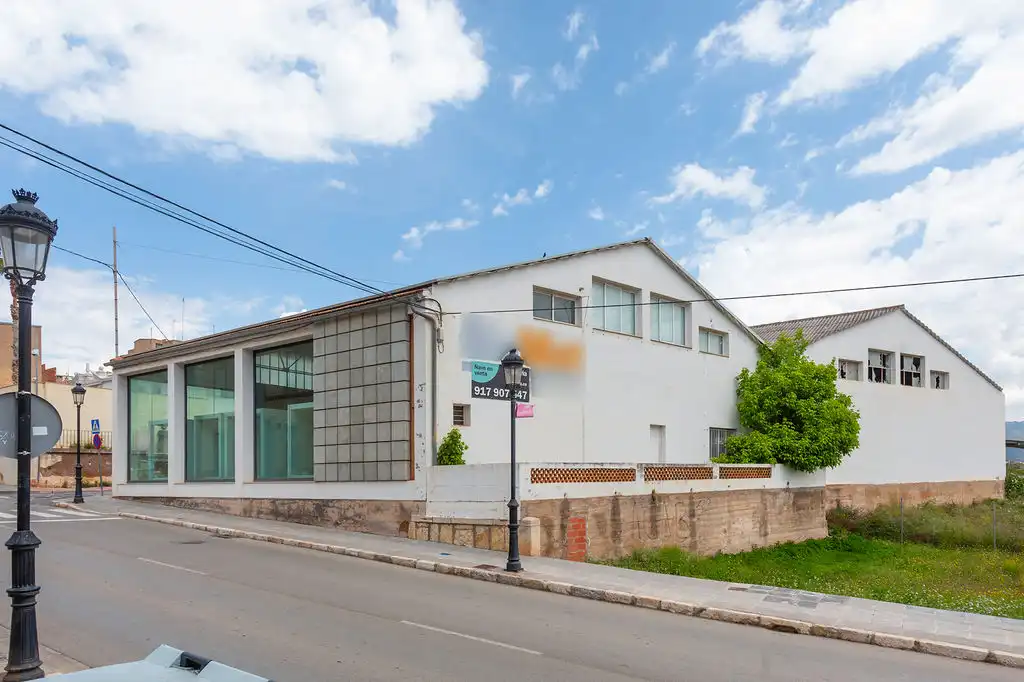 Fabrikhallen zum Verkauf in C/ Navarro Reverter, Segorbe