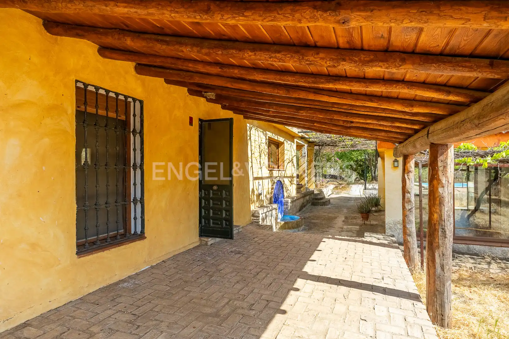 Vista exterior de Finca rústica en venta en El Castillo de las Guardas con Calefacción, Jardín privado y Terraza