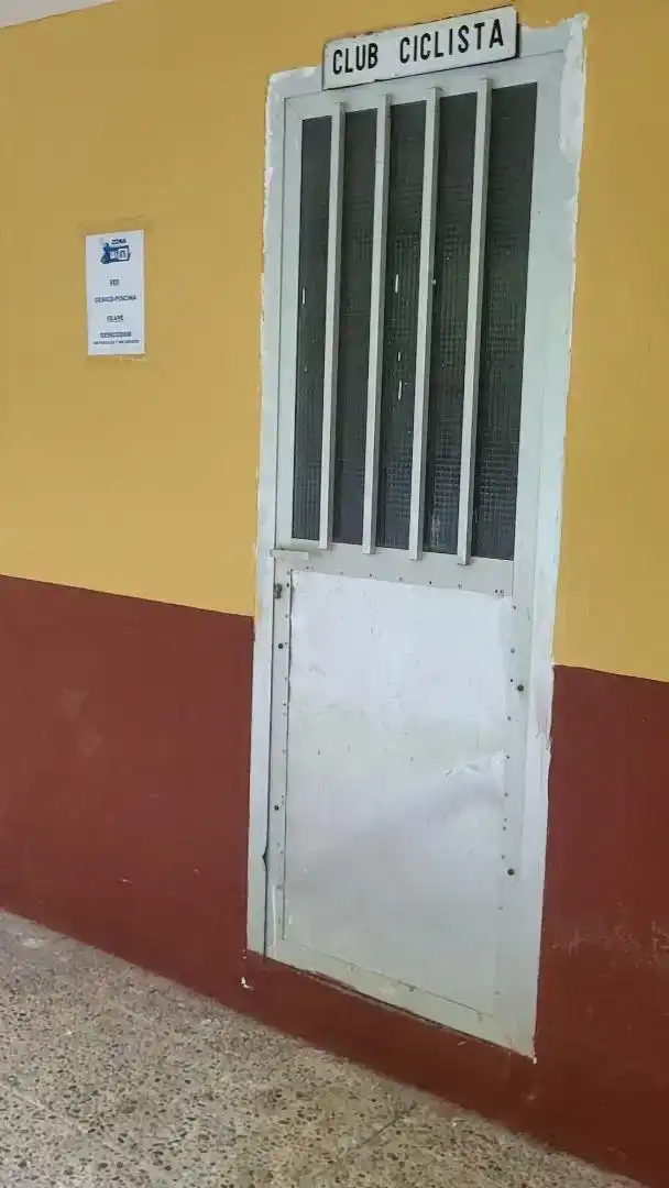 Vista exterior de Finca rústica en venda en Daganzo de Arriba, Madrid