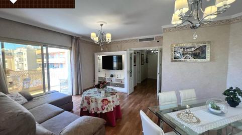 Foto 5 de Apartament de lloguer a Playa de la Fontanilla, Marbella