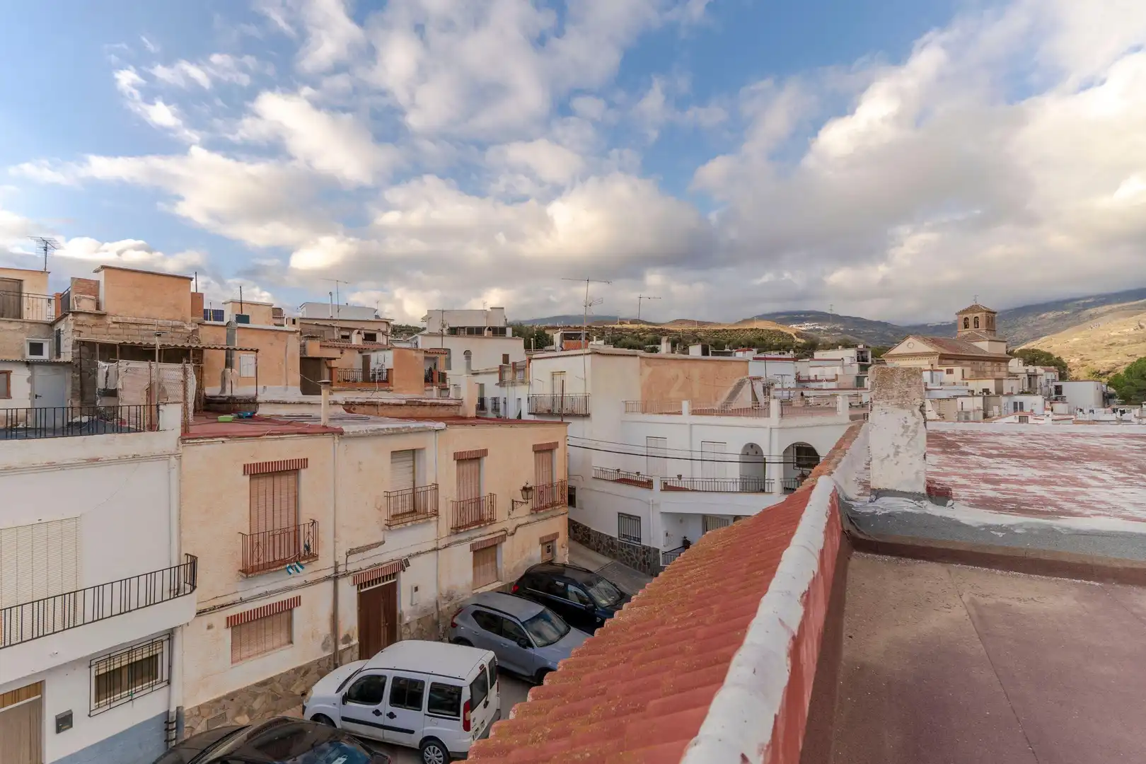 Vista exterior de Casa adosada en venda en Ugíjar amb Aire condicionat, Forn i Rentadora