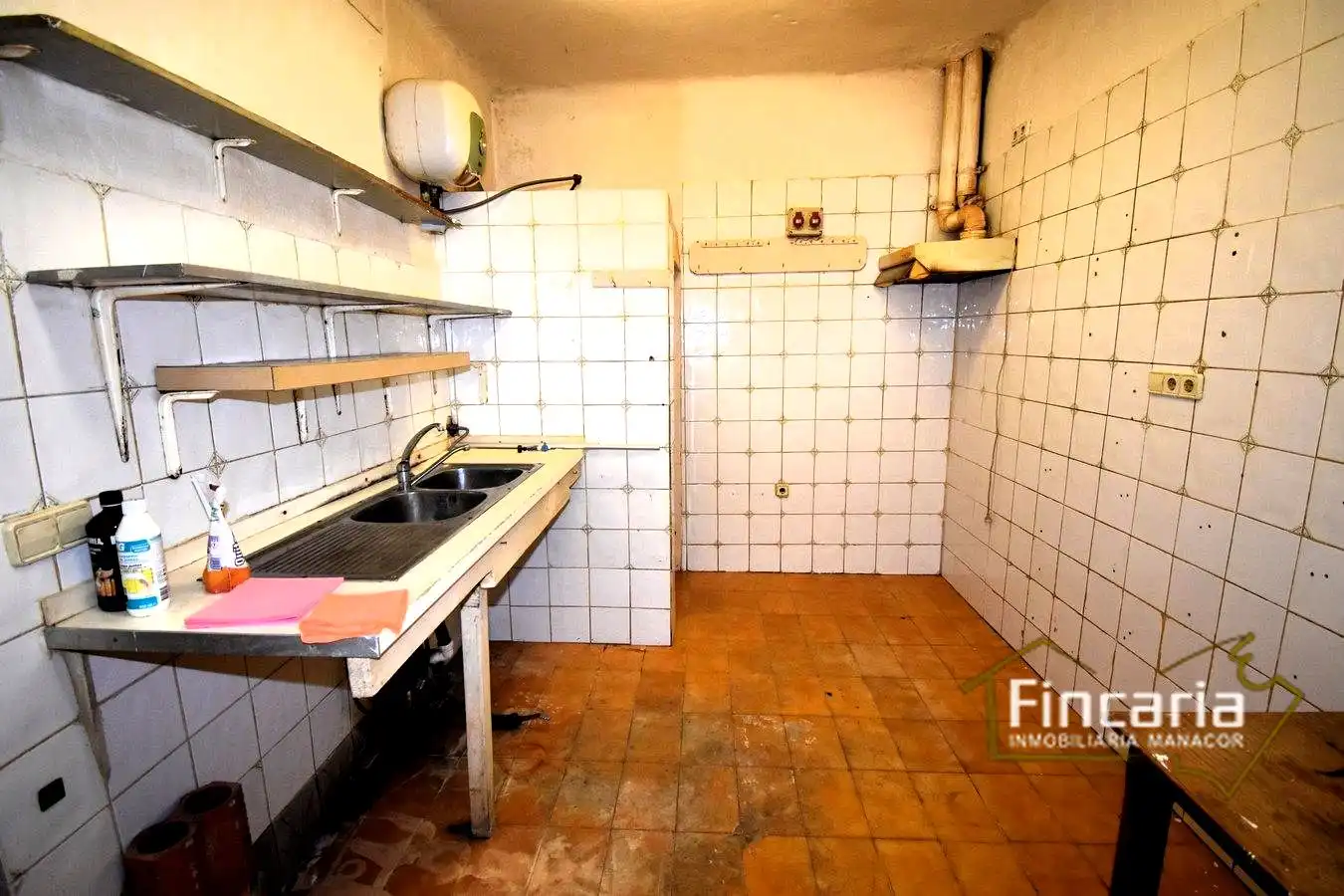 Kitchen of Commercial properties for sale in Manacor  with Air Conditioner