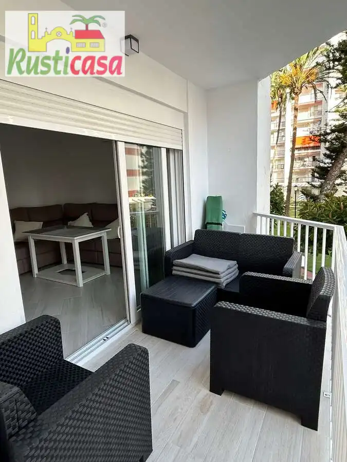 Pis amb piscina en venda a Centro, imagen 2