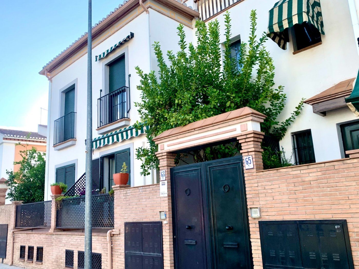 Vista exterior de Casa adosada de lloguer en Armilla amb Aire condicionat, Calefacció i Terrassa