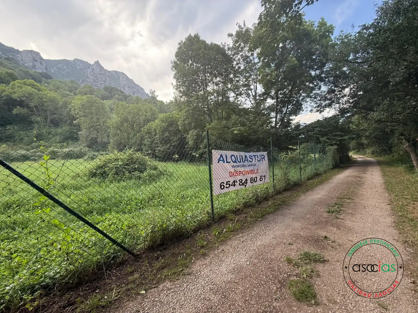 Land for sale in Quirós