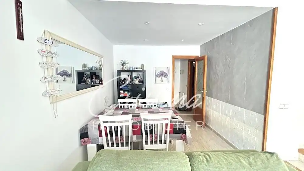 Sala d'estar de Casa adosada en venda en Santa Cristina d'Aro amb Calefacció i Jardí privat