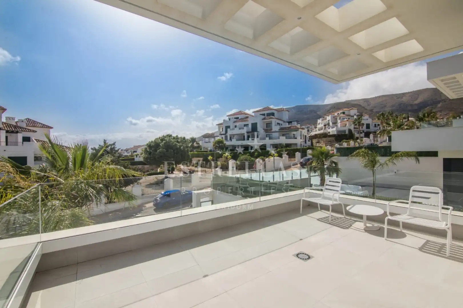 Chalet con piscina en venta en Golf Bahía, imagen 30