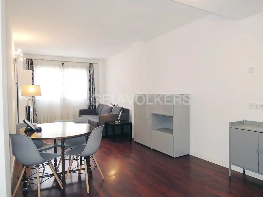 Wohnzimmer von Wohnung zur Miete in Madrid mit Klimaanlage, Heizung und Parkett