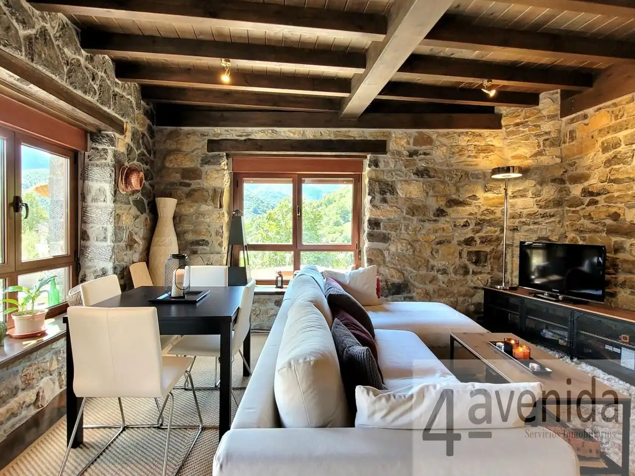 Casa o chalet en venta en caleao, Caso