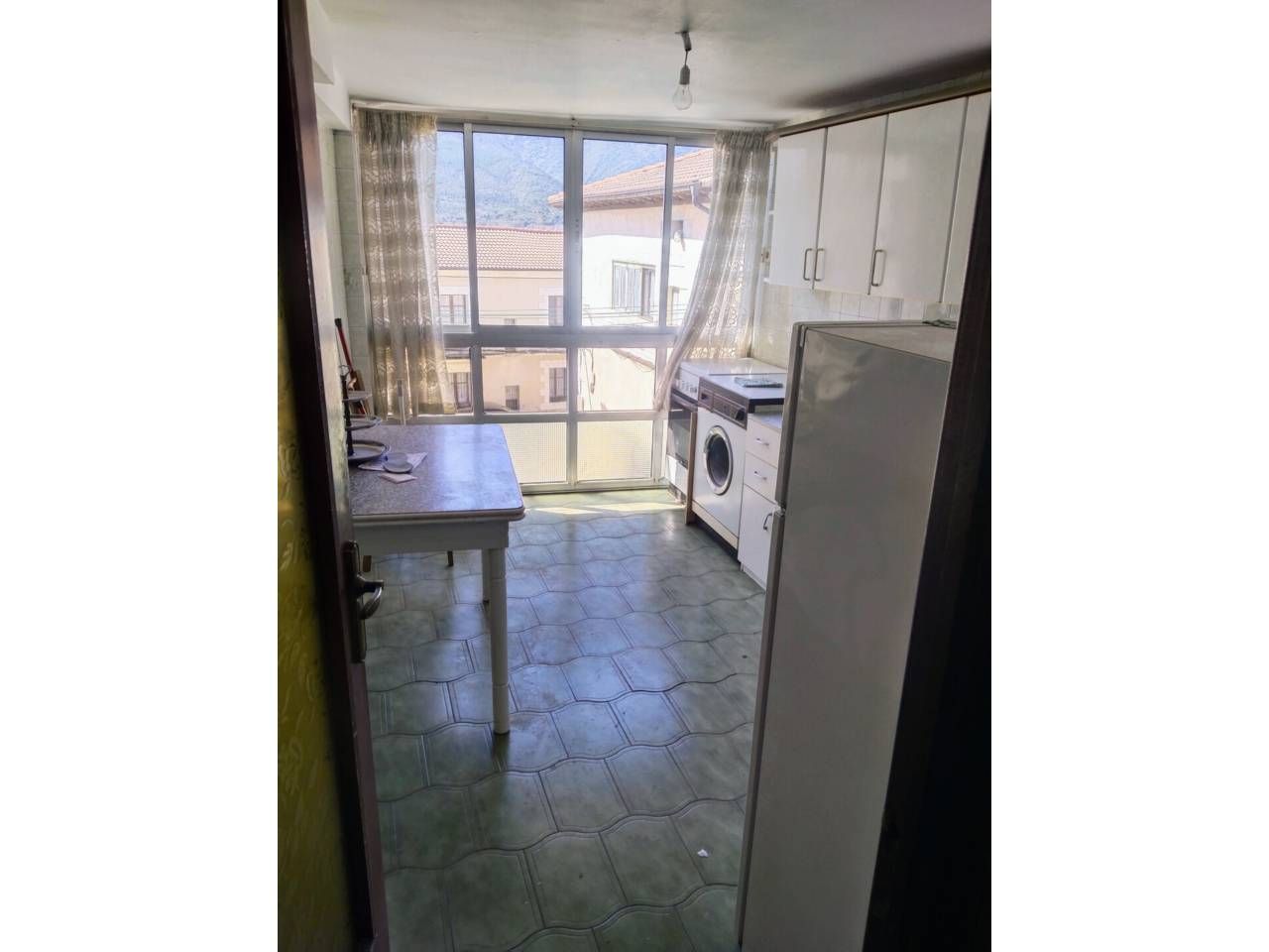Kitchen of Flat for sale in Merindad de Cuesta-Urria  with Heating, Storage room and Furnished
