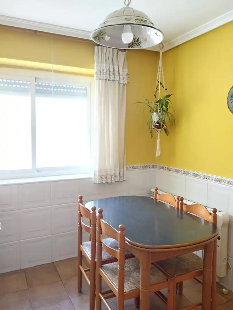 Comedor de Piso en venta en Ibi con Amueblado y Balcón