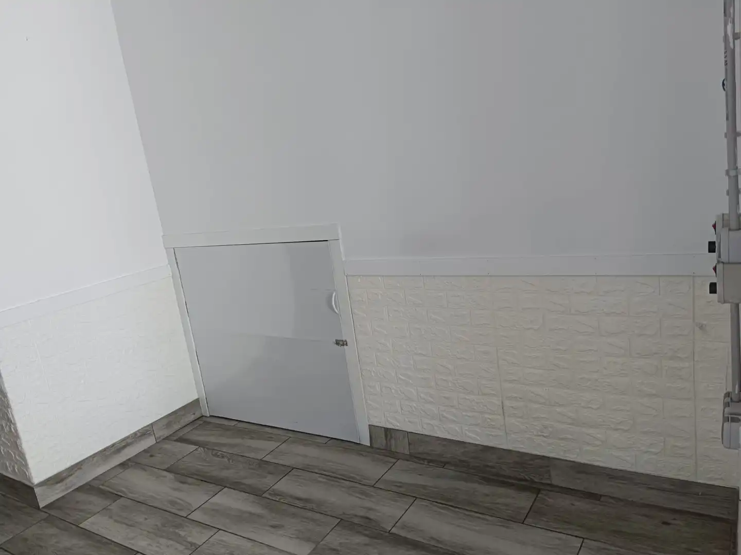 Nave industrial de alquiler en Arroyomolinos (Madrid) con Calefacción
