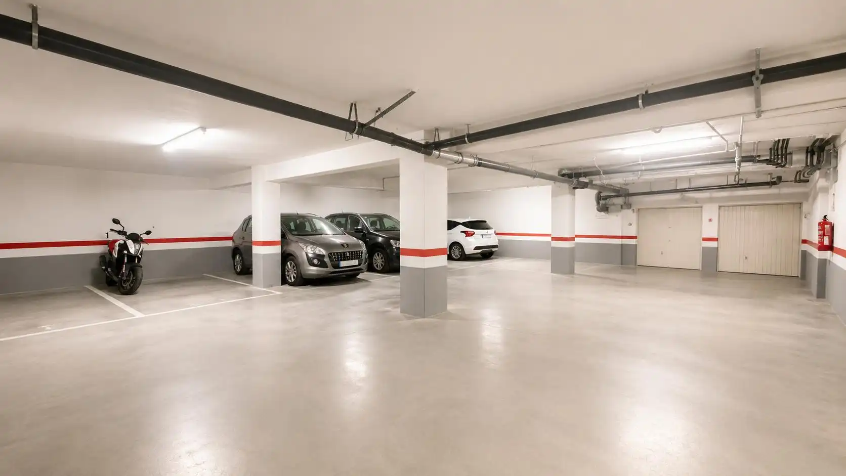 Parking de Piso en venta en Valencia con Calefacción y Balcón