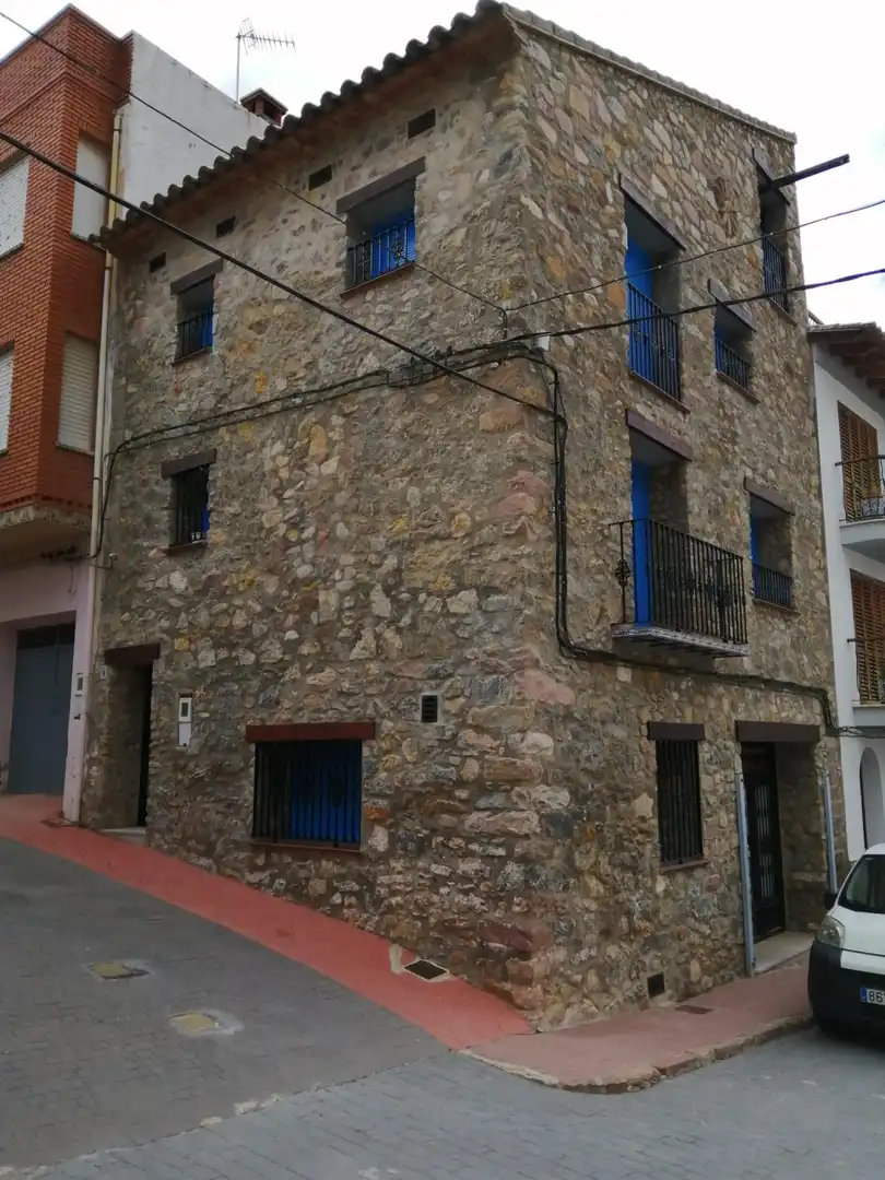 Exterior view of Houses for sale in Alcudia de Veo  with Air Conditioner and Balcony